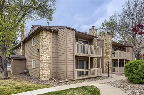 10273 E Peakview Avenue #D104