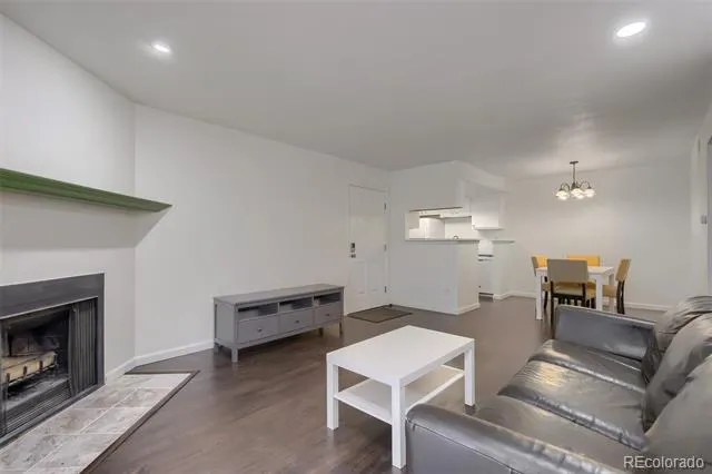 10273 E Peakview Avenue #D104 Englewood, CO 80111