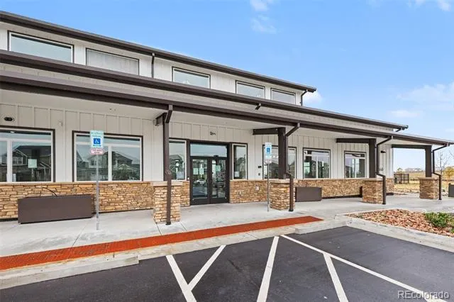 4403 Picadilly Court Aurora, CO 80019