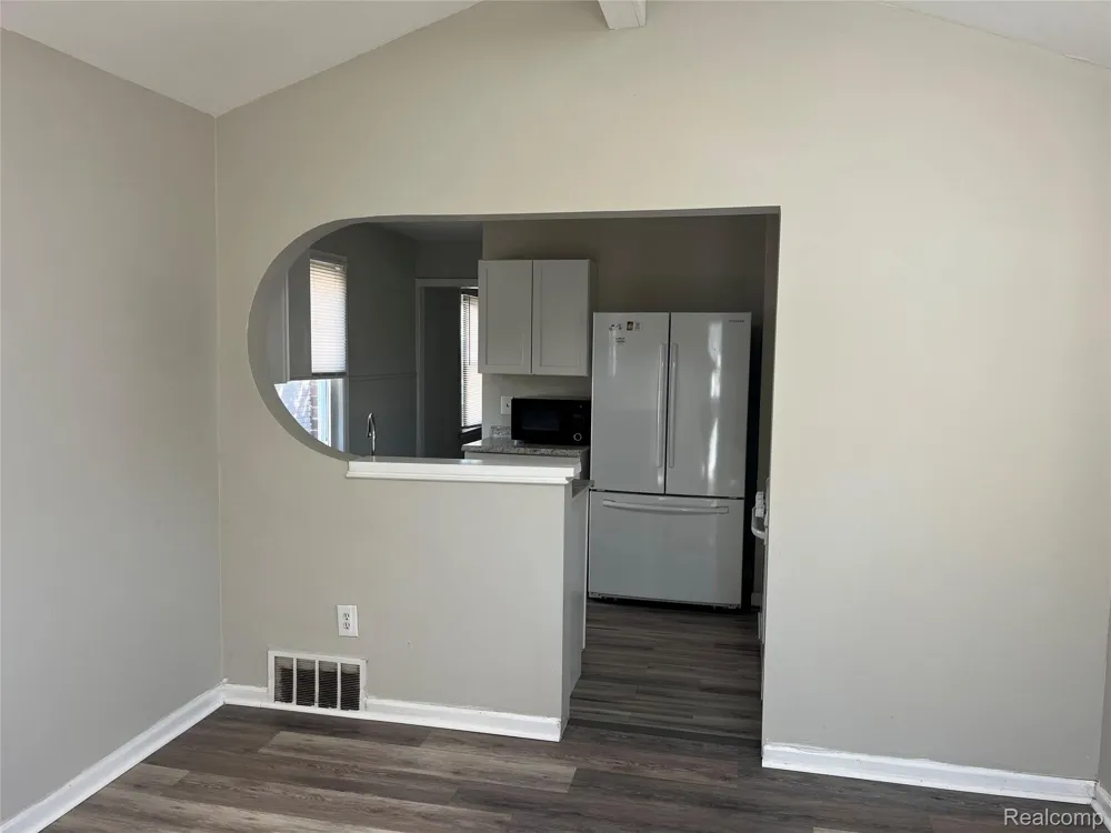 1640 18th Street Wyandotte City, MI 48192