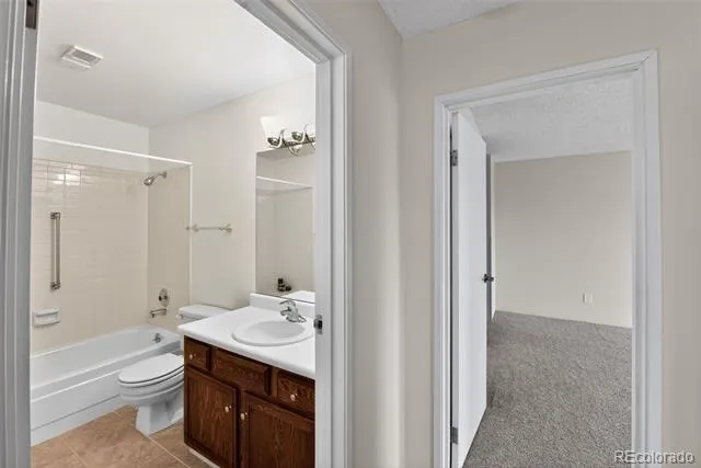 14001 E Marina Drive #606 Aurora, CO 80014
