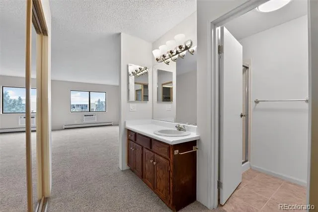 14001 E Marina Drive #606 Aurora, CO 80014