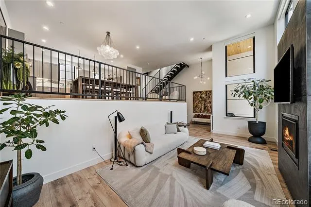 818 Ash Street #5 Denver, CO 80220