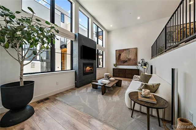 818 Ash Street #5 Denver, CO 80220