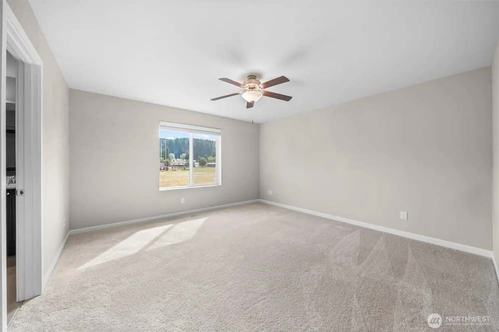 451 Jasmine Lane Enumclaw, WA 98022