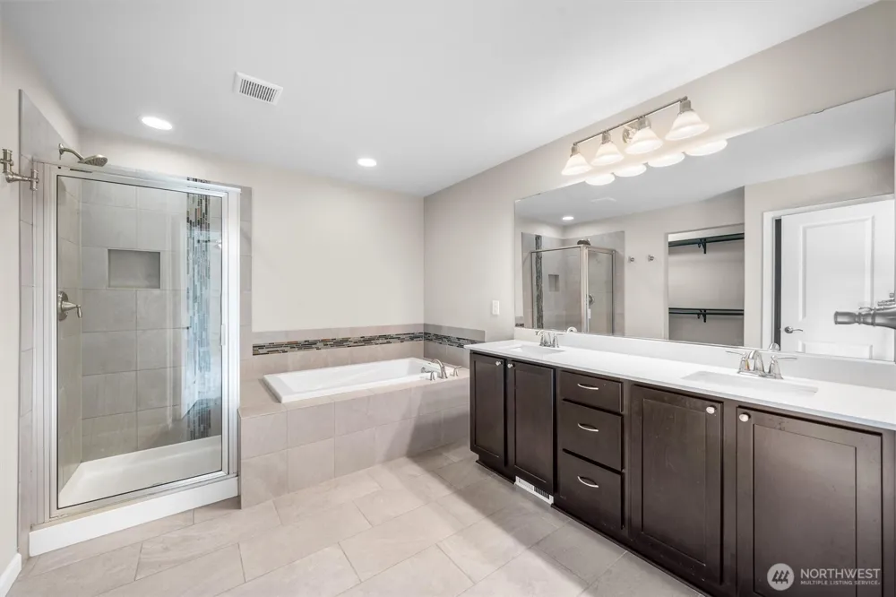 451 Jasmine Lane Enumclaw, WA 98022