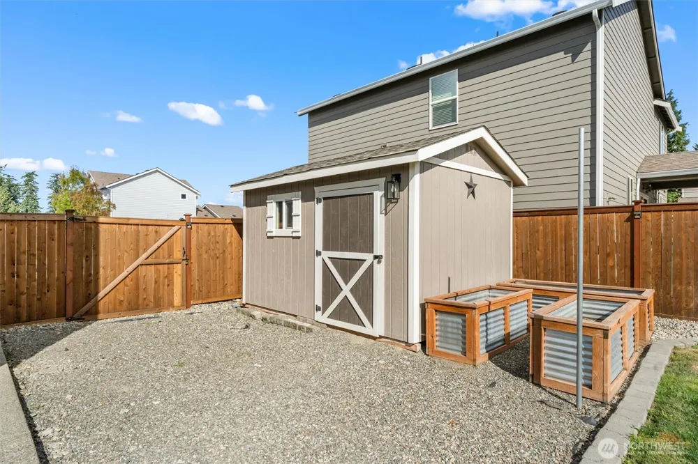 451 Jasmine Lane Enumclaw, WA 98022