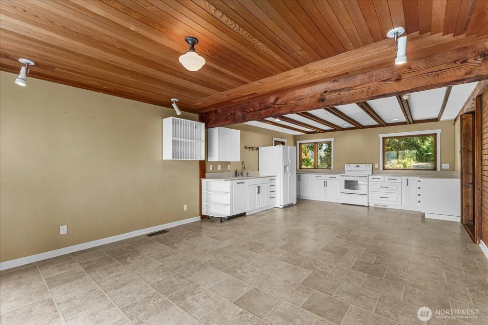 26929 115th Avenue NE Arlington, WA 98223