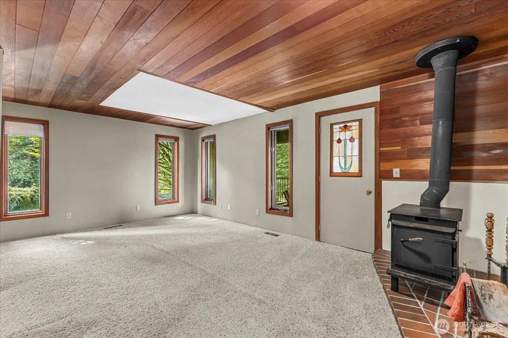 26929 115th Avenue NE Arlington, WA 98223