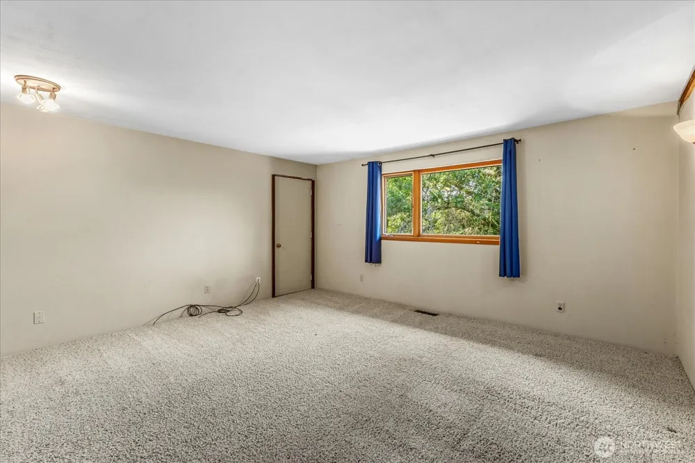 26929 115th Avenue NE Arlington, WA 98223