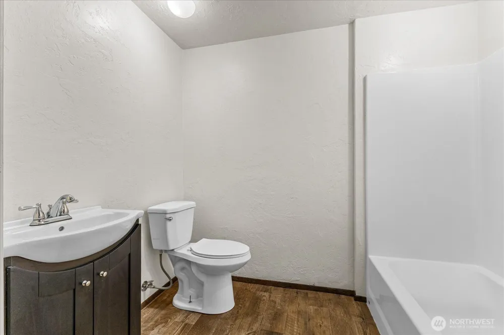 26929 115th Avenue NE Arlington, WA 98223