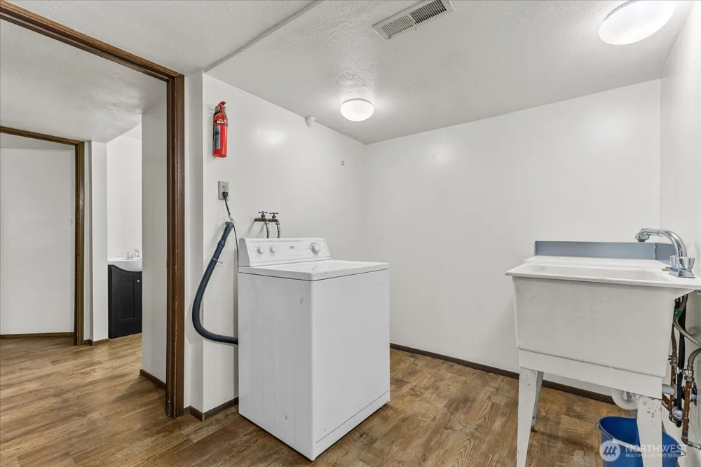 26929 115th Avenue NE Arlington, WA 98223