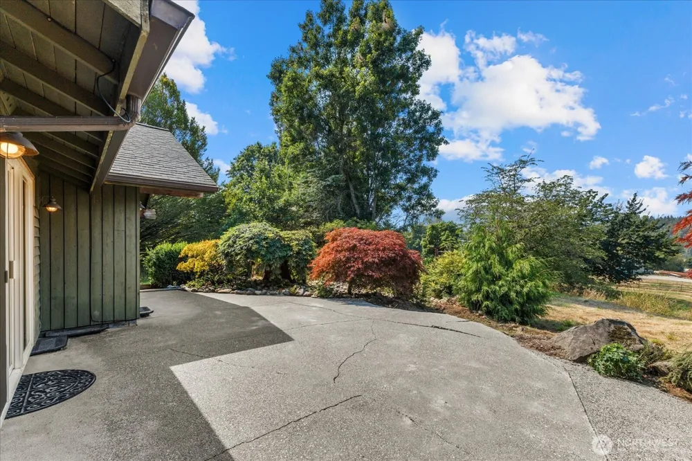 26929 115th Avenue NE Arlington, WA 98223