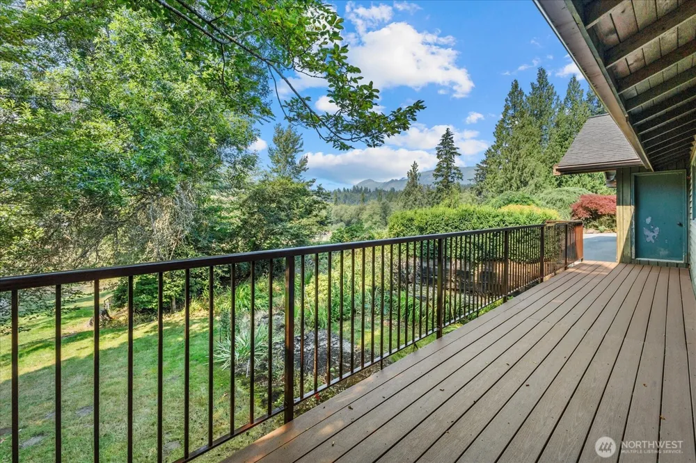 26929 115th Avenue NE Arlington, WA 98223