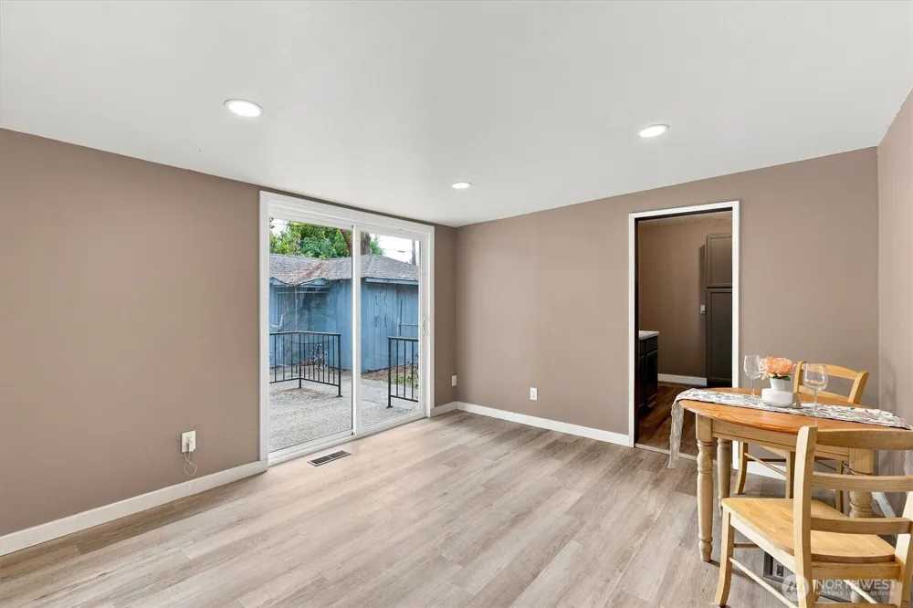 270 23rd Avenue Longview, WA 98632