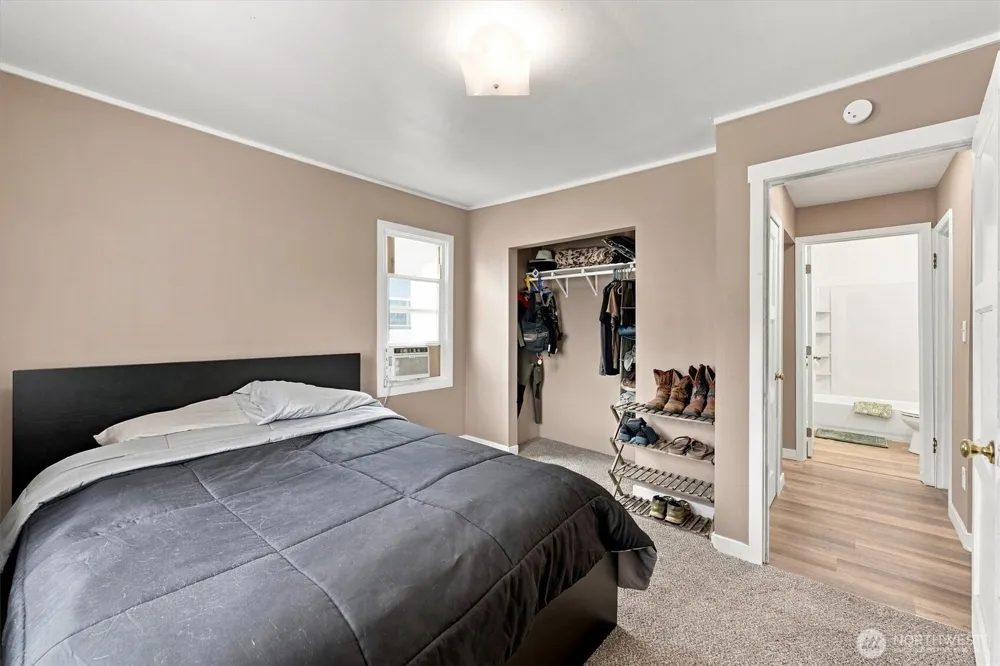 270 23rd Avenue Longview, WA 98632