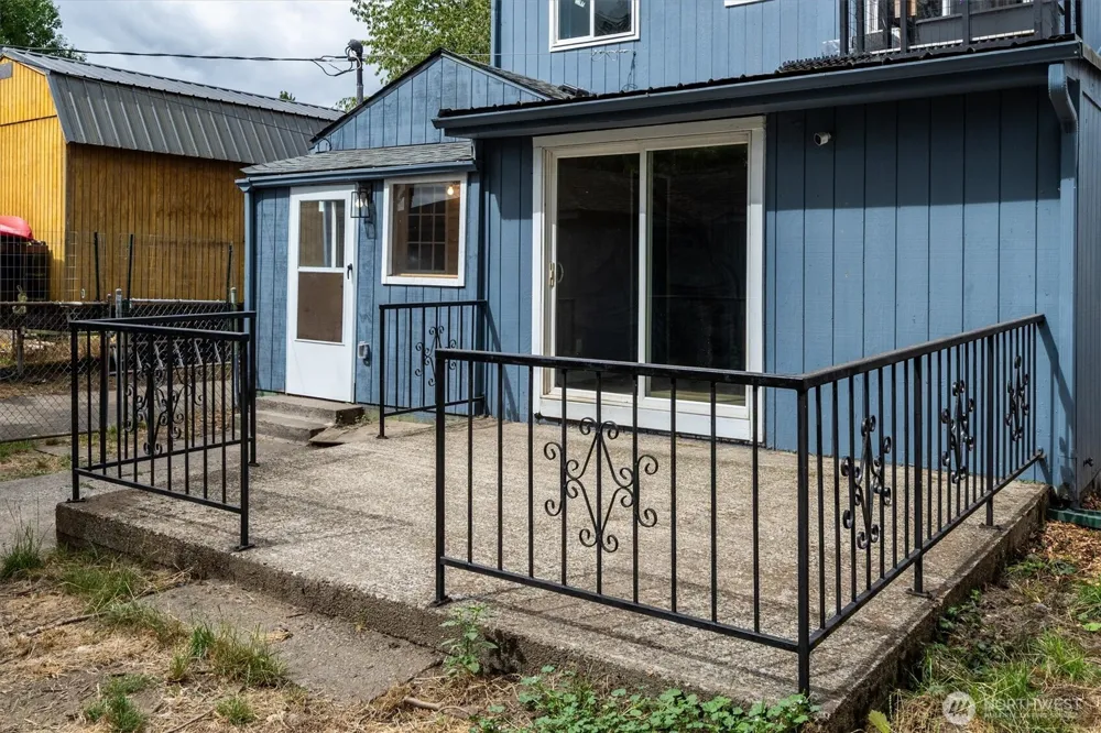 270 23rd Avenue Longview, WA 98632