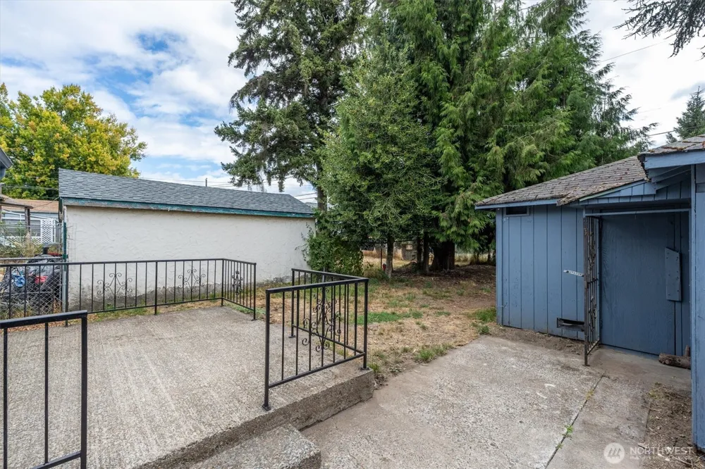 270 23rd Avenue Longview, WA 98632