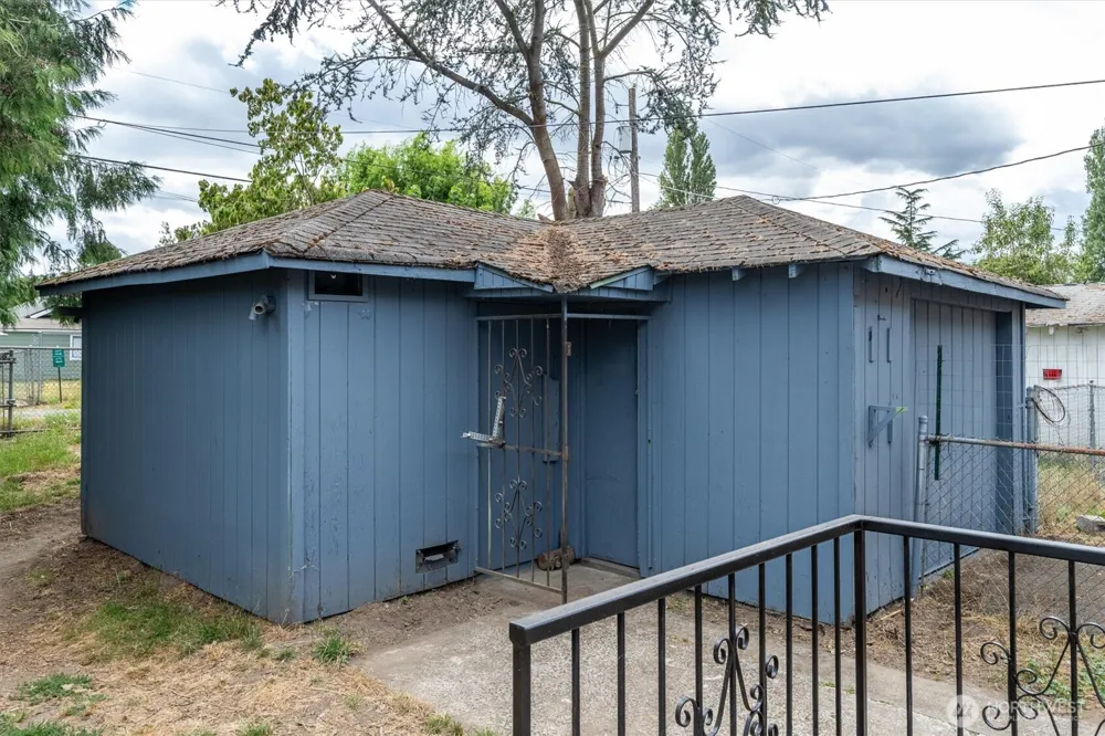 270 23rd Avenue Longview, WA 98632