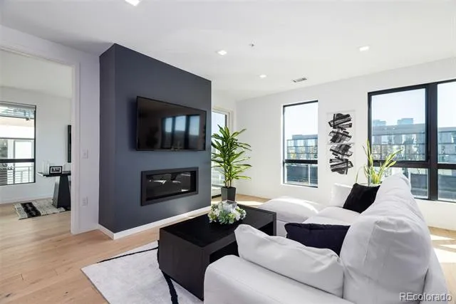 1735 Central Street #212 Denver, CO 80211