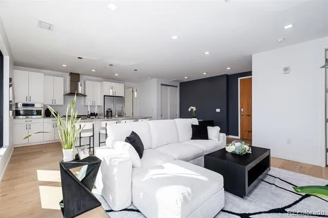 1735 Central Street #212 Denver, CO 80211