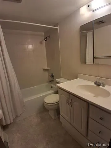 1135 S Oneida Street #A Denver, CO 80224
