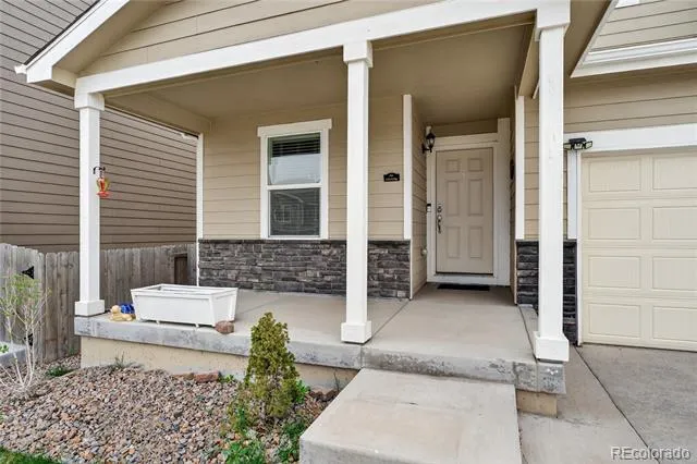 47308 Clover Avenue Bennett, CO 80102