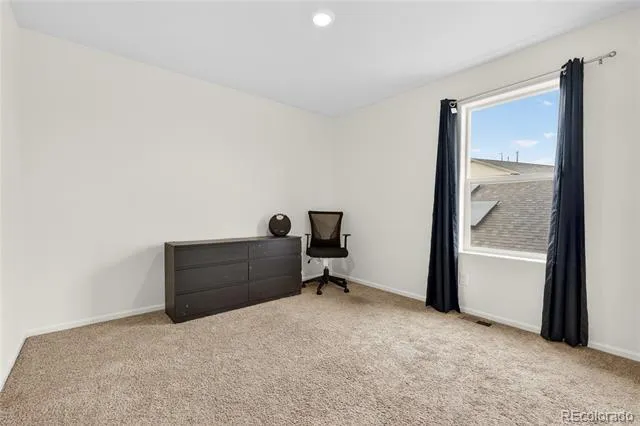 47308 Clover Avenue Bennett, CO 80102