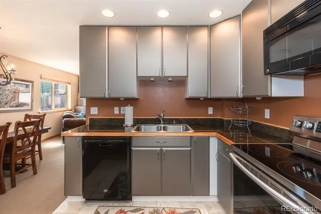 813 Ermine Lane Fraser, CO 80442