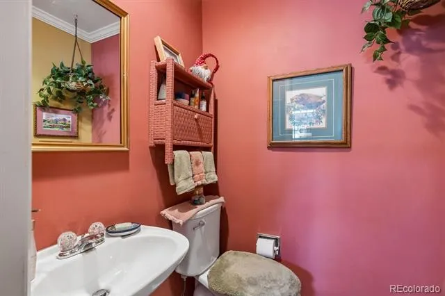6350 E Mississippi Avenue Denver, CO 80224