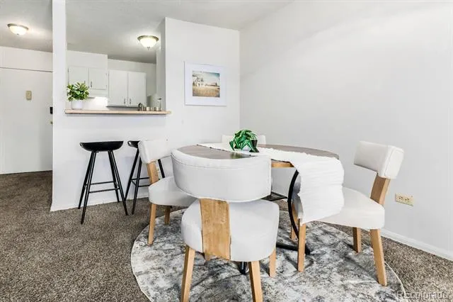 2281 S Vaughn Way #118A Aurora, CO 80014