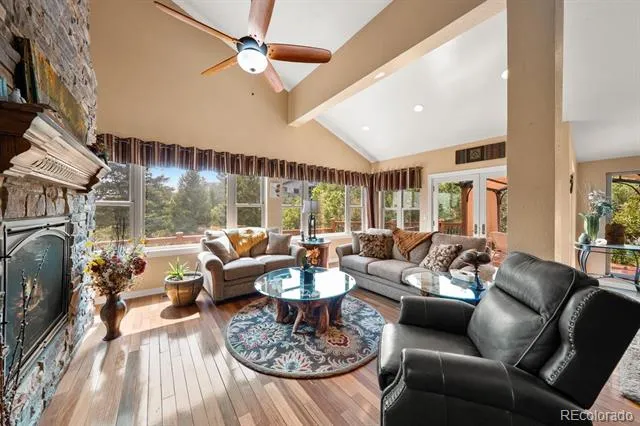 6478 S Pike Drive Larkspur, CO 80118