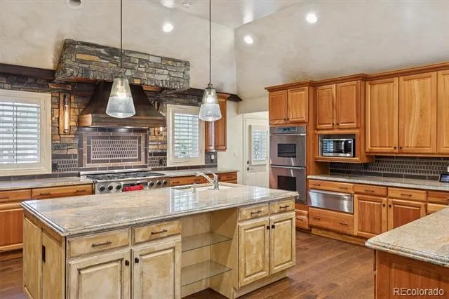 42 Sunset Drive Englewood, CO 80113