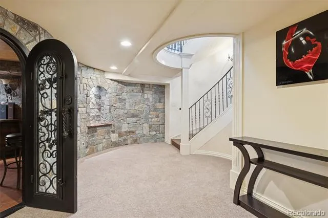 42 Sunset Drive Englewood, CO 80113