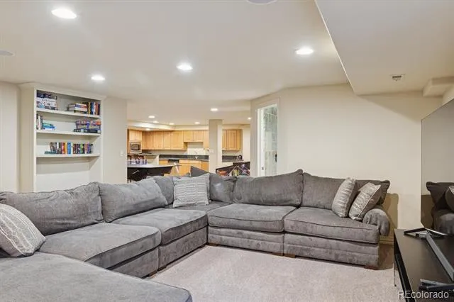 42 Sunset Drive Englewood, CO 80113
