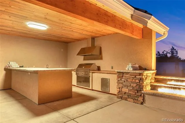 42 Sunset Drive Englewood, CO 80113