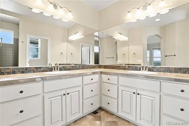 13881 W 87th Drive Arvada, CO 80005
