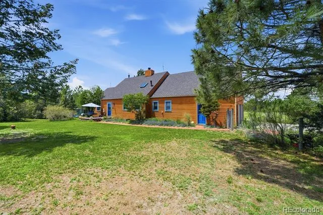 2219 Meadow Green Circle Franktown, CO 80116