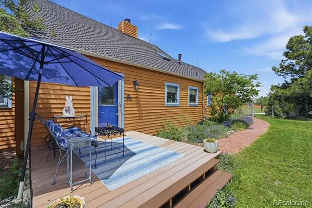 2219 Meadow Green Circle Franktown, CO 80116