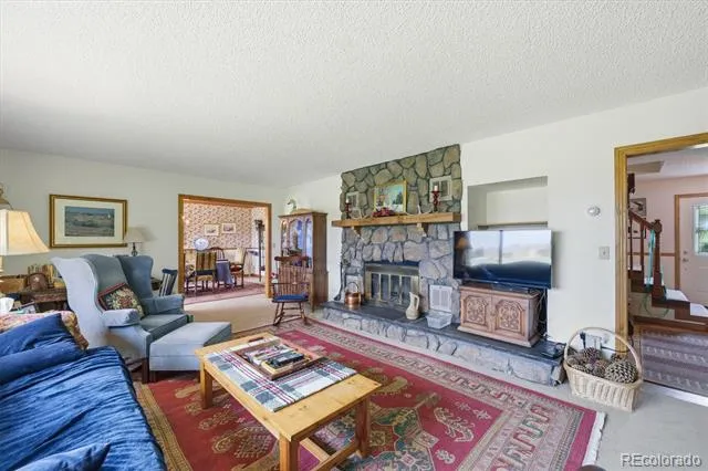 2219 Meadow Green Circle Franktown, CO 80116