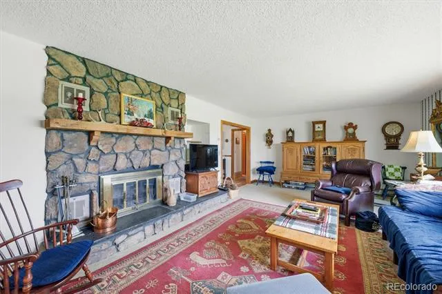 2219 Meadow Green Circle Franktown, CO 80116