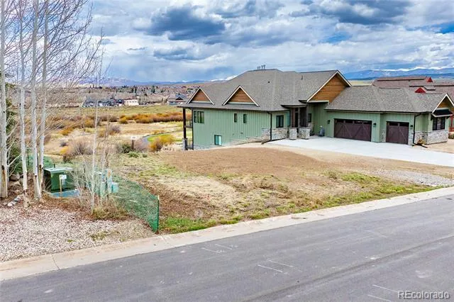 844 Saddle Ridge Circle Granby, CO 80446