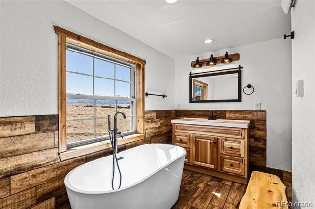 2769 CR 255 Westcliffe, CO 81252
