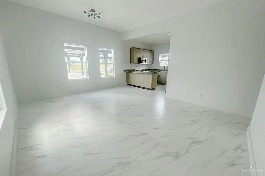 2900 Charlie Road #A Weslaco, TX 78596