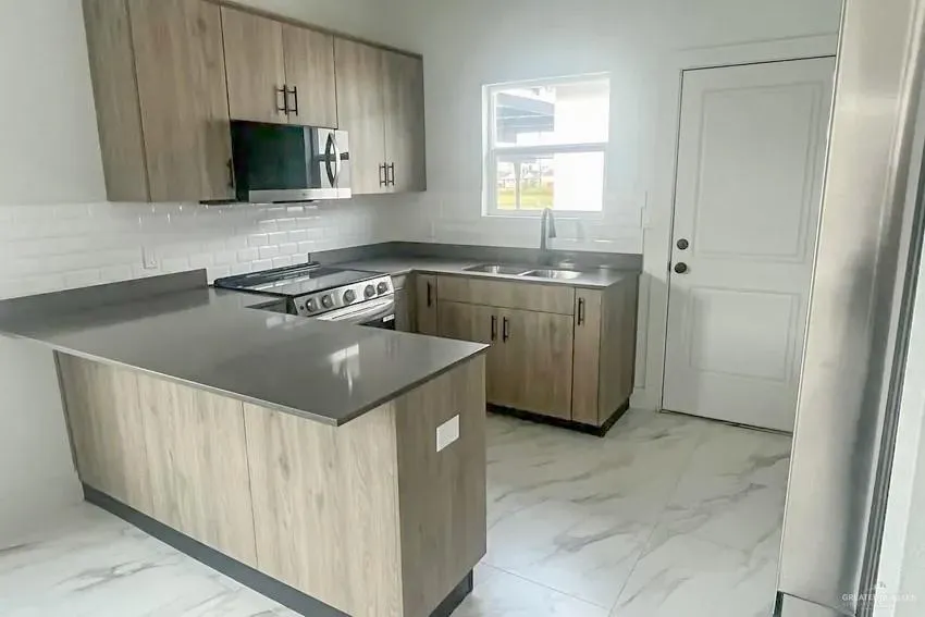 2900 Charlie Road #A Weslaco, TX 78596