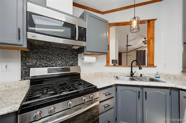 938 18th Trail Cotopaxi, CO 81223