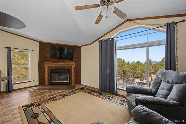 938 18th Trail Cotopaxi, CO 81223