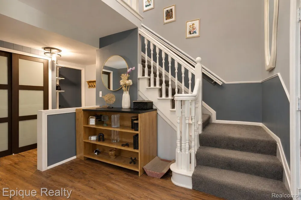 20485 Villa Grande Circle Clinton Charter Township, MI 48038