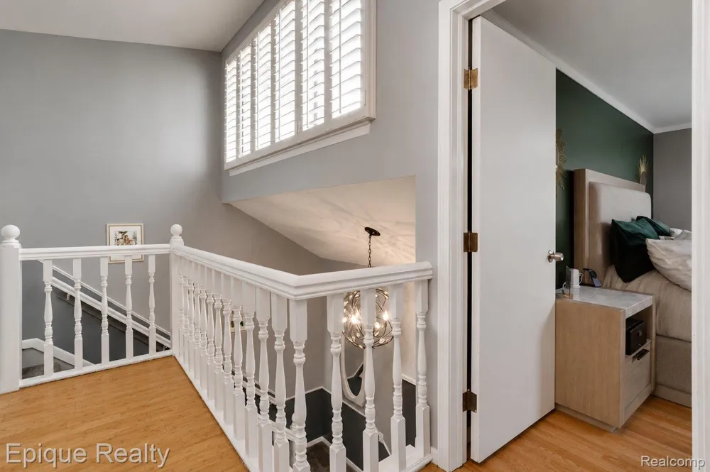 20485 Villa Grande Circle Clinton Charter Township, MI 48038