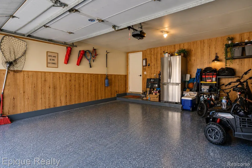 20485 Villa Grande Circle Clinton Charter Township, MI 48038
